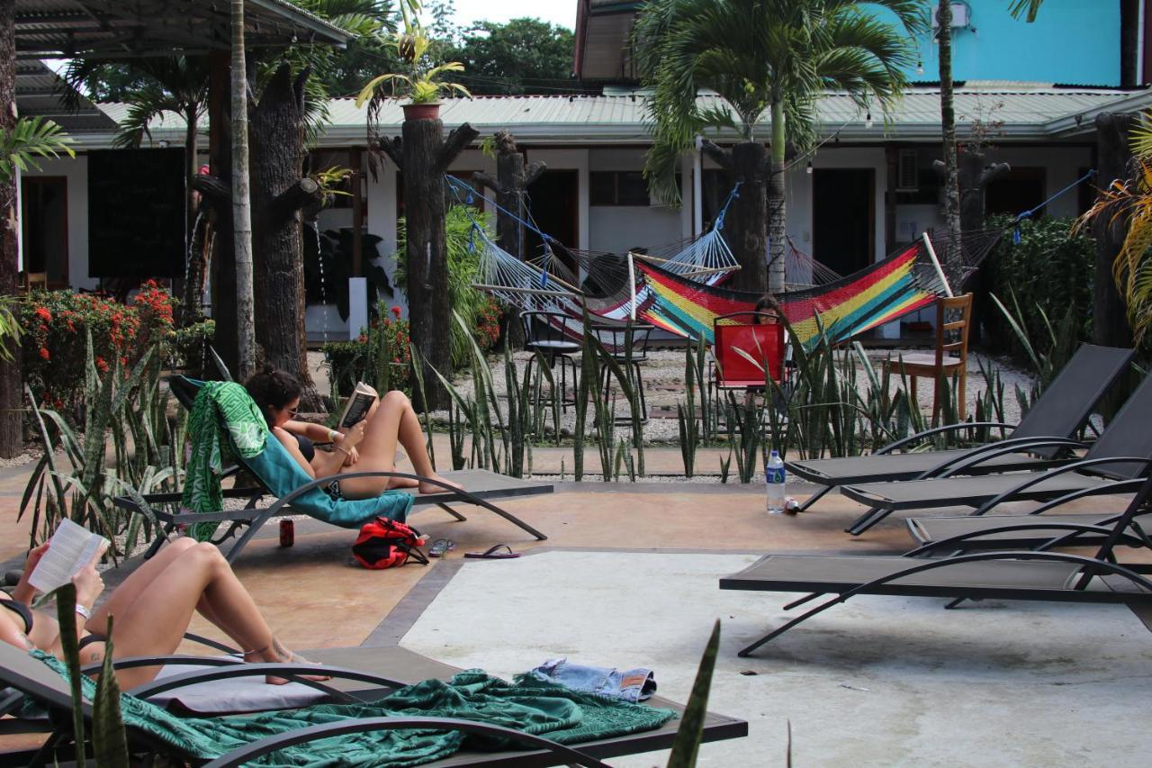 بيت شباب Arenal Poshpacker La Fortuna المظهر الخارجي الصورة