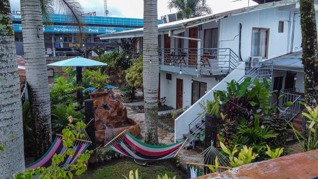 بيت شباب Arenal Poshpacker La Fortuna المظهر الخارجي الصورة