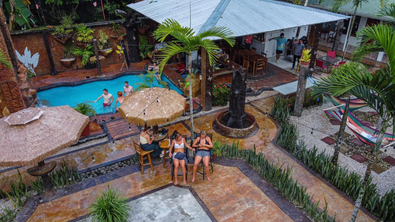 بيت شباب Arenal Poshpacker La Fortuna المظهر الخارجي الصورة